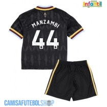 Camisa de time de futebol Aston Villa Johan Manzambi #44 Replicas 2º Equipamento Infantil 2026-27 Manga Curta (+ Calças curtas)